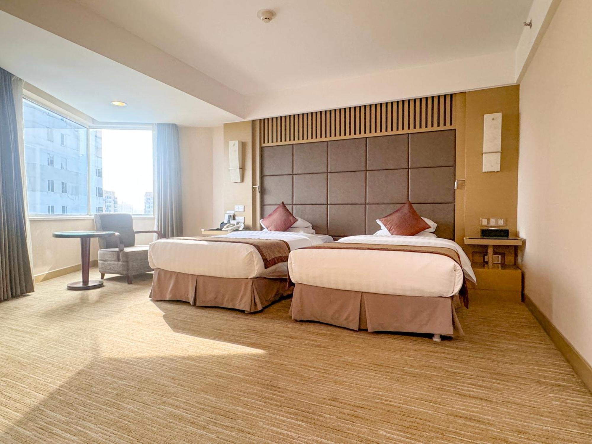 New Century Hotel Peking